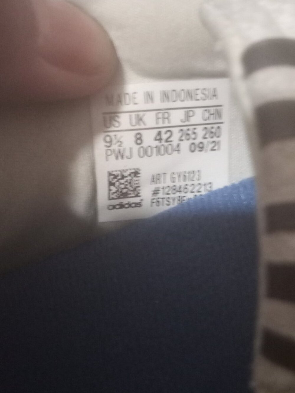 Adidas Postmove SE Low-Top White and Animal Print Sneakers GY6123 Women's Sz 9.5 - Picture 2 of 14